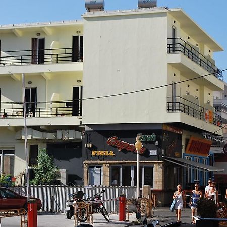 H14 Rooms & Apartments Adults Only Rhodes City Buitenkant foto